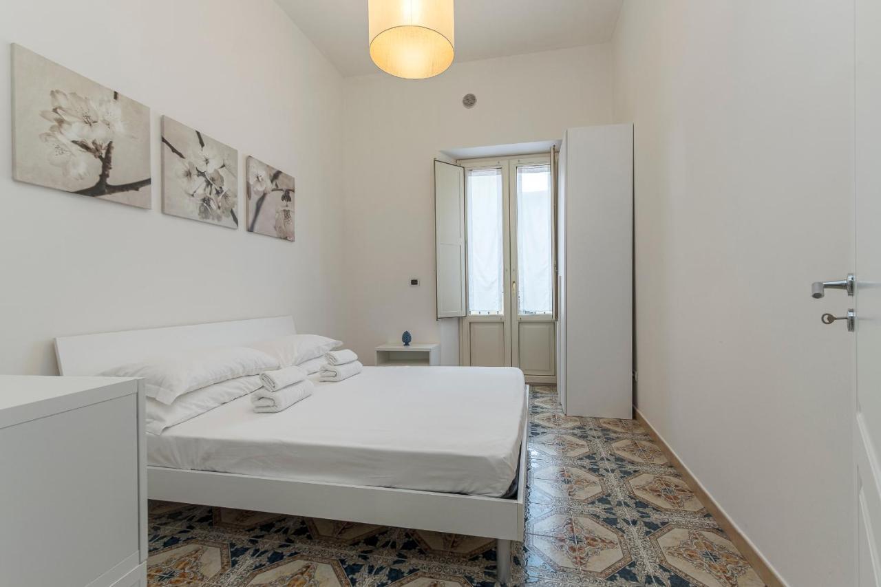 Elegant Apartment In Taormina Exteriör bild